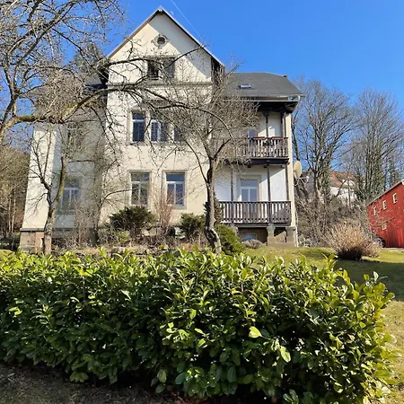 Апартаменты Hohnsteinoase-fasssauna Und Kuehlbecken-3 Sz-parkplatz - Waschmaschine Хонштайн