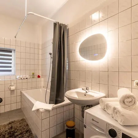 Hohnsteinoase-infrarot Sauna-3 Schlafzimmer-waschmaschine * Hohnstein