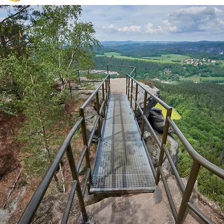 Hohnsteinoase-fasssauna Und Kuehlbecken-3 Sz-parkplatz - Waschmaschine * Хонштайн